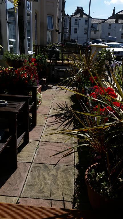 Sunnyside Bed and breakfast Great Yarmouth